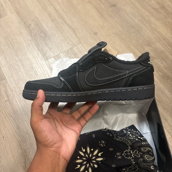 Travis Scott phantoms size 10.5 - Picture 3 of 9